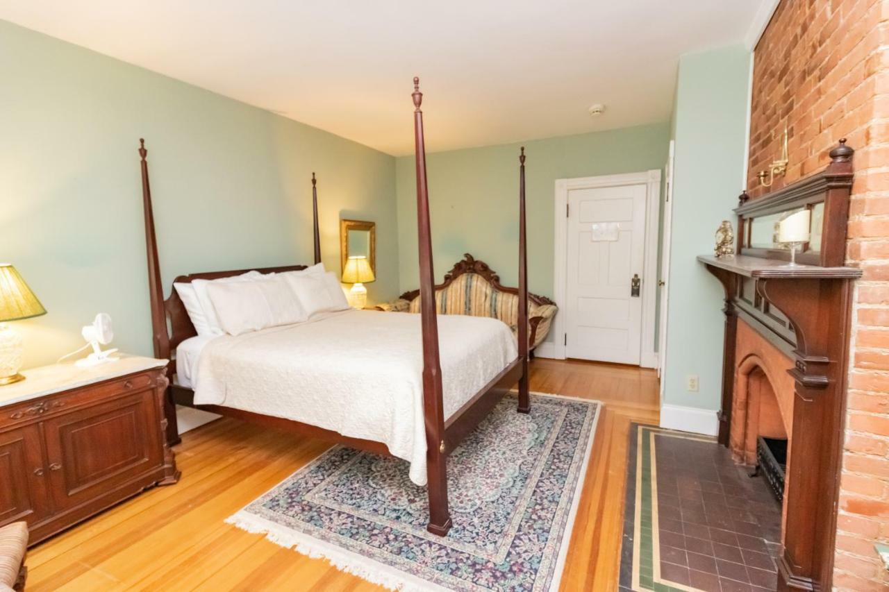 Saratoga Dreams Bed And Breakfast Saratoga Springs Szoba fotó